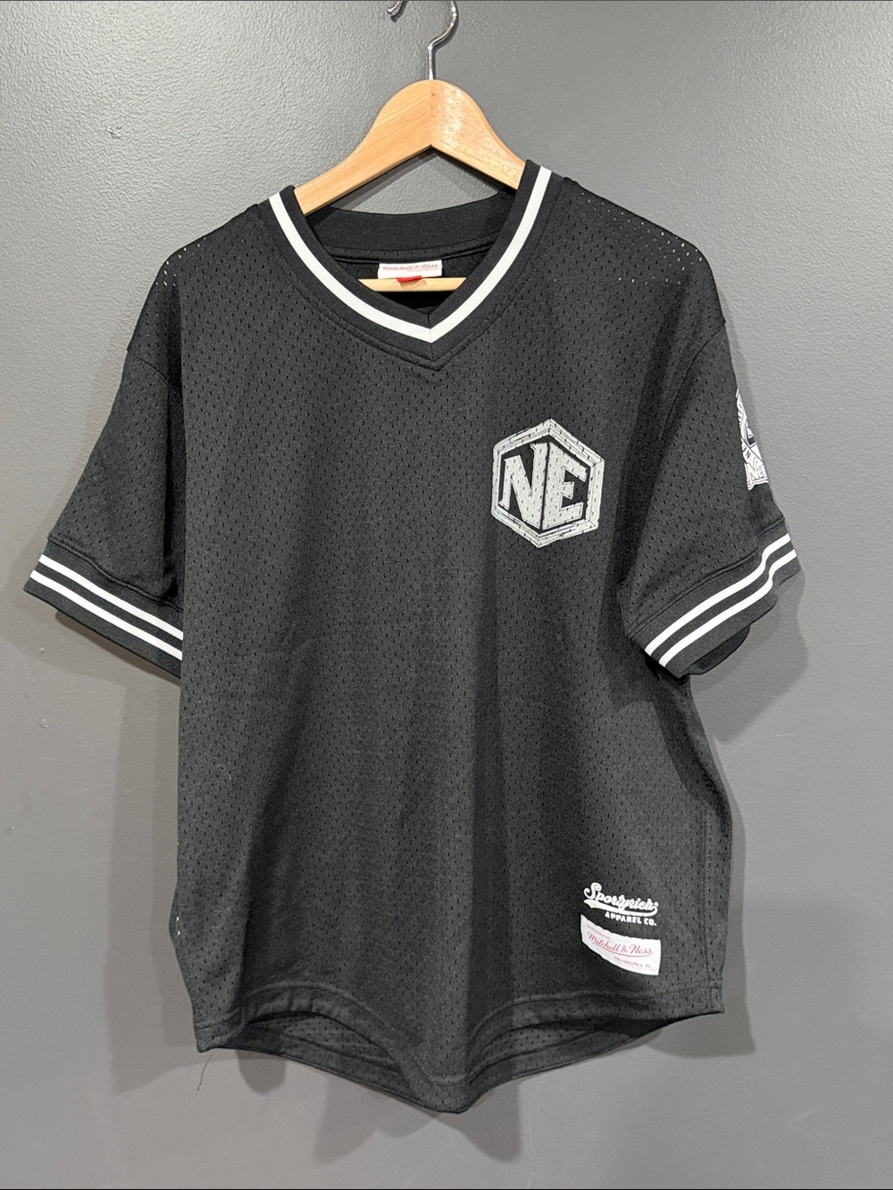 New Edition 40th Anniversary Mitchell and Ness jersey Large